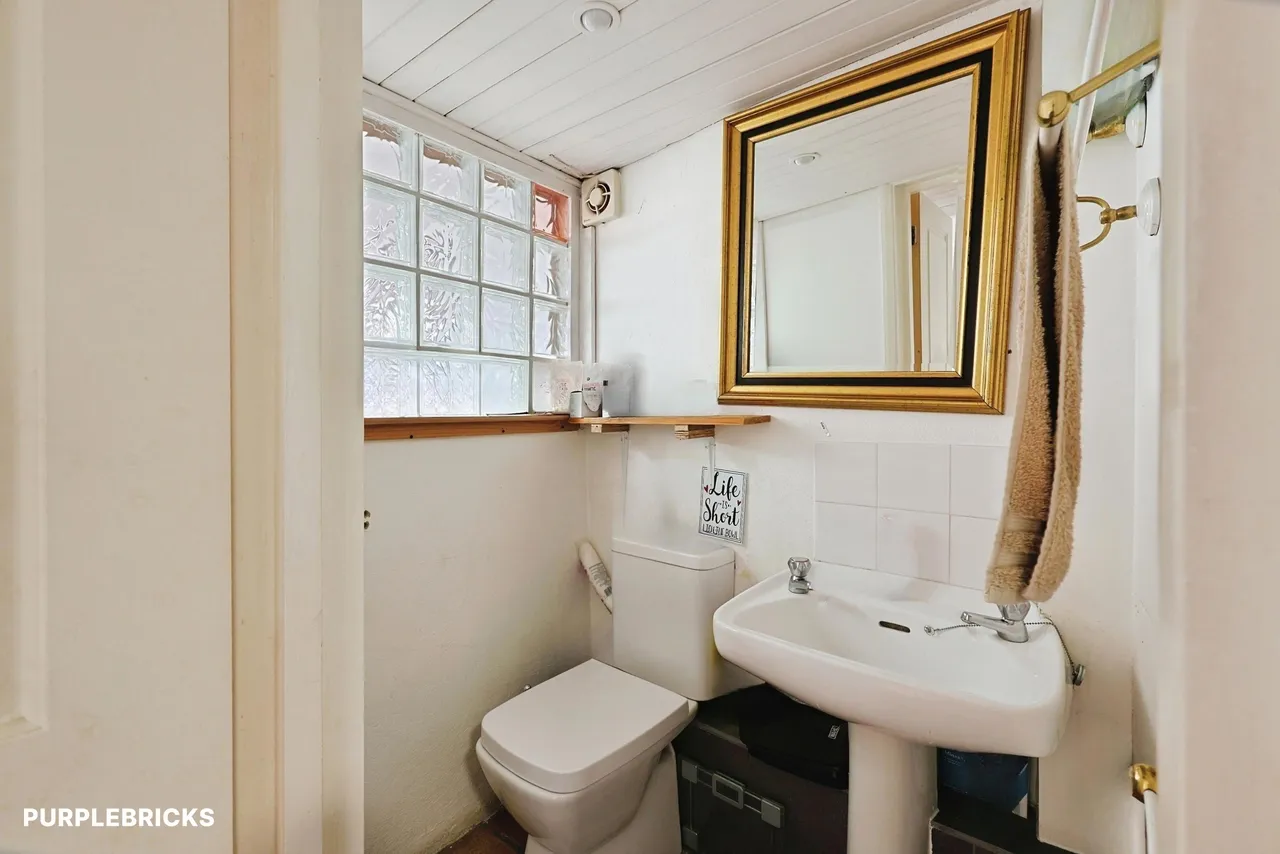 Hardwicke Road, London, W4, photo 22