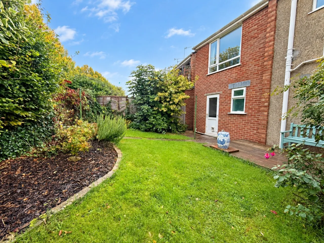 Fenshurst Gardens, Long Ashton, BS41, photo 12