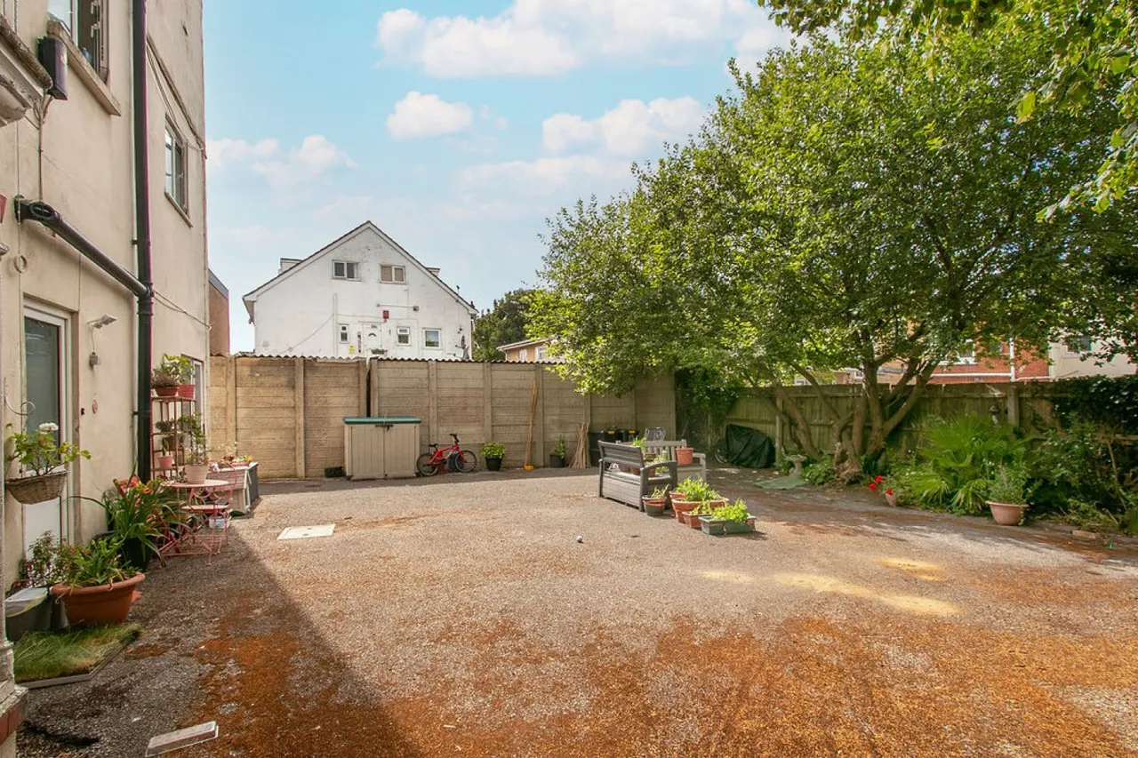 Westby Road, photo 9