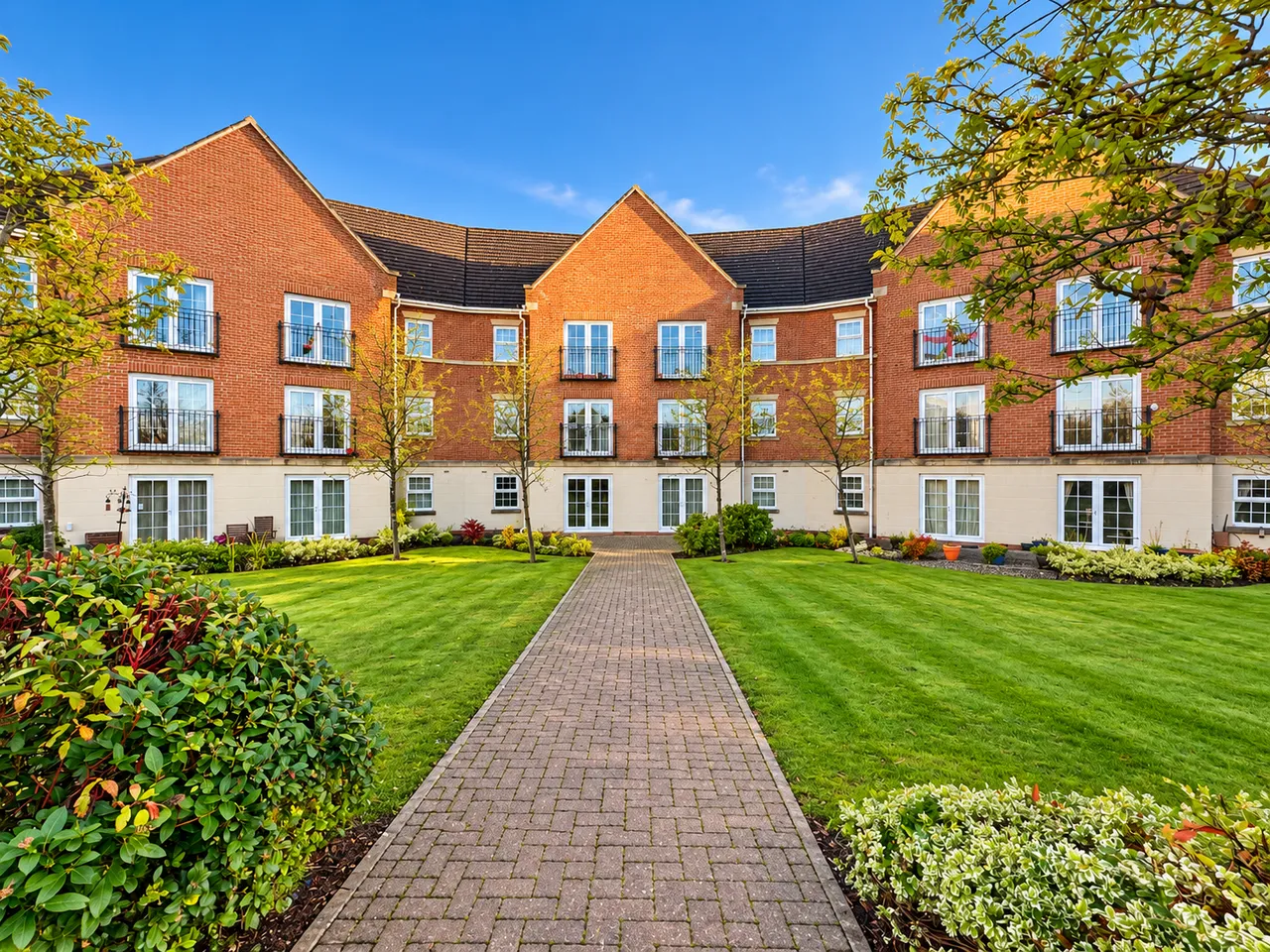 2 bed flat to rent, Perthshire Grove, Buckshaw Village, PR7