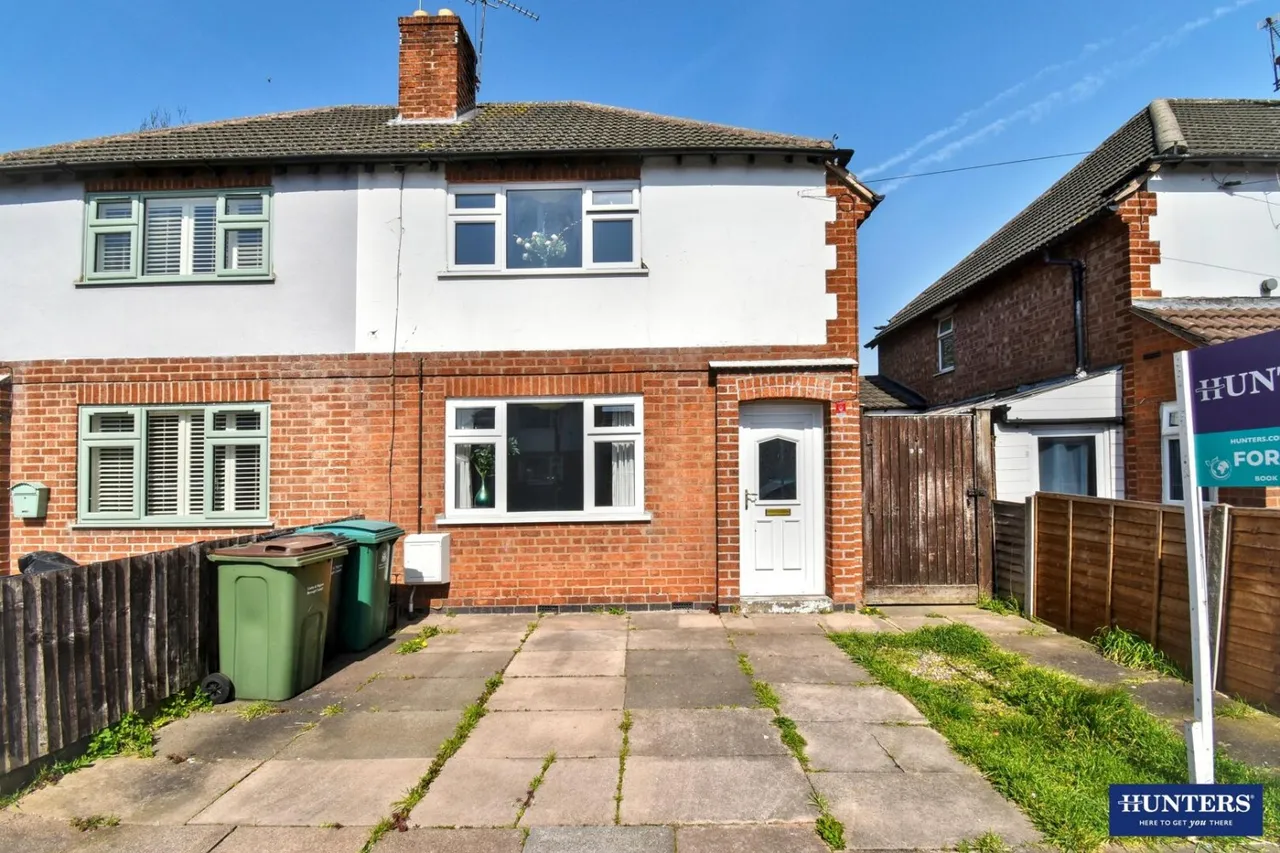 3 bed house for sale — Burleigh Avenue, Wigston