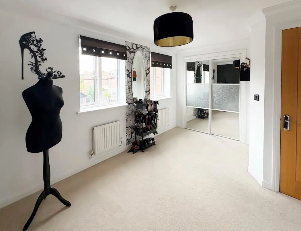 Watersmead Drive, Littlehampton, photo 16