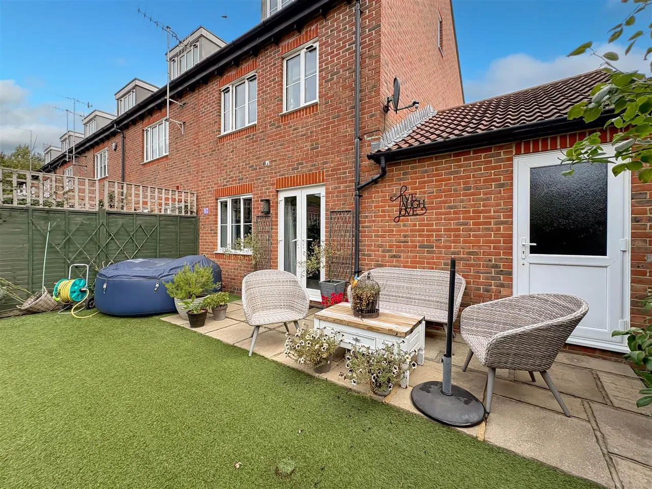 Watersmead Drive, Littlehampton, photo 27