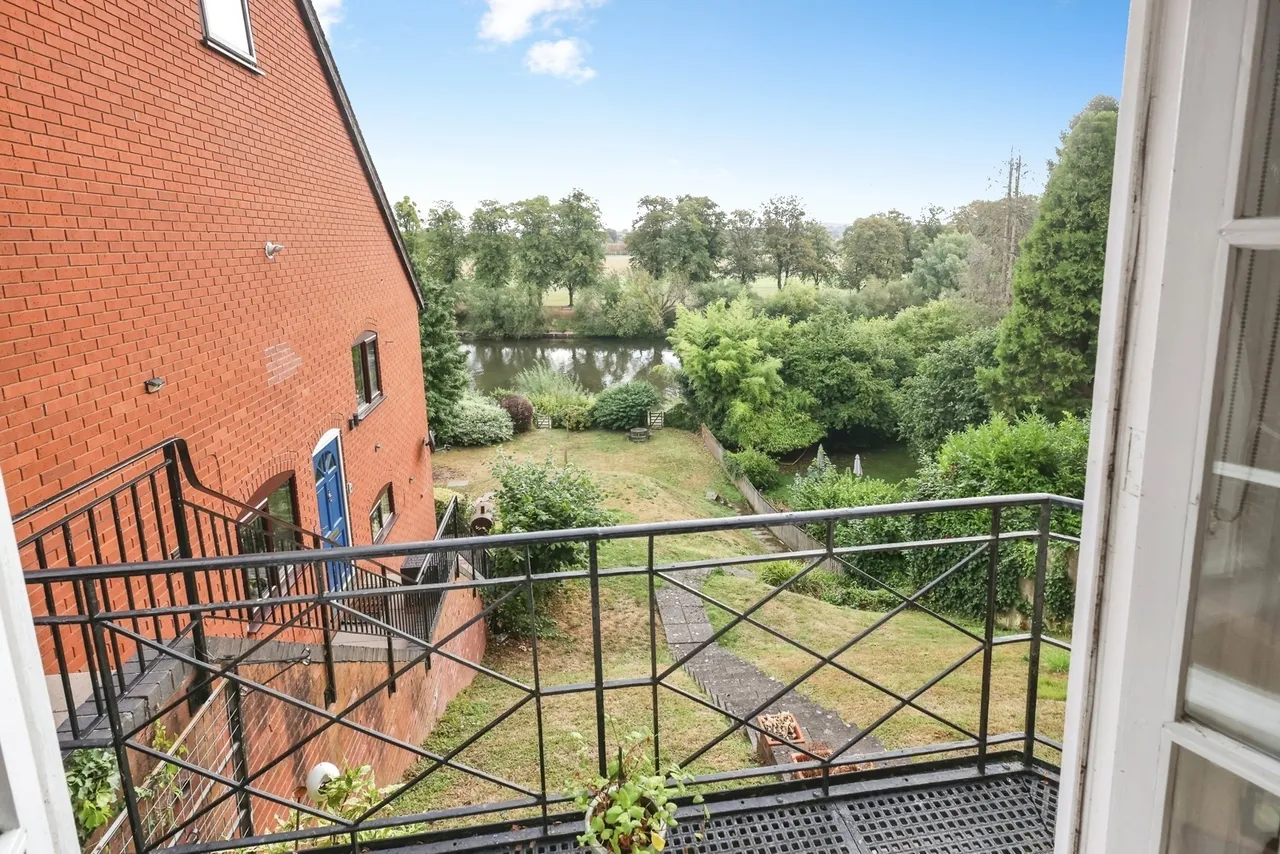 Henwick Road, Worcester, WR2, photo 8