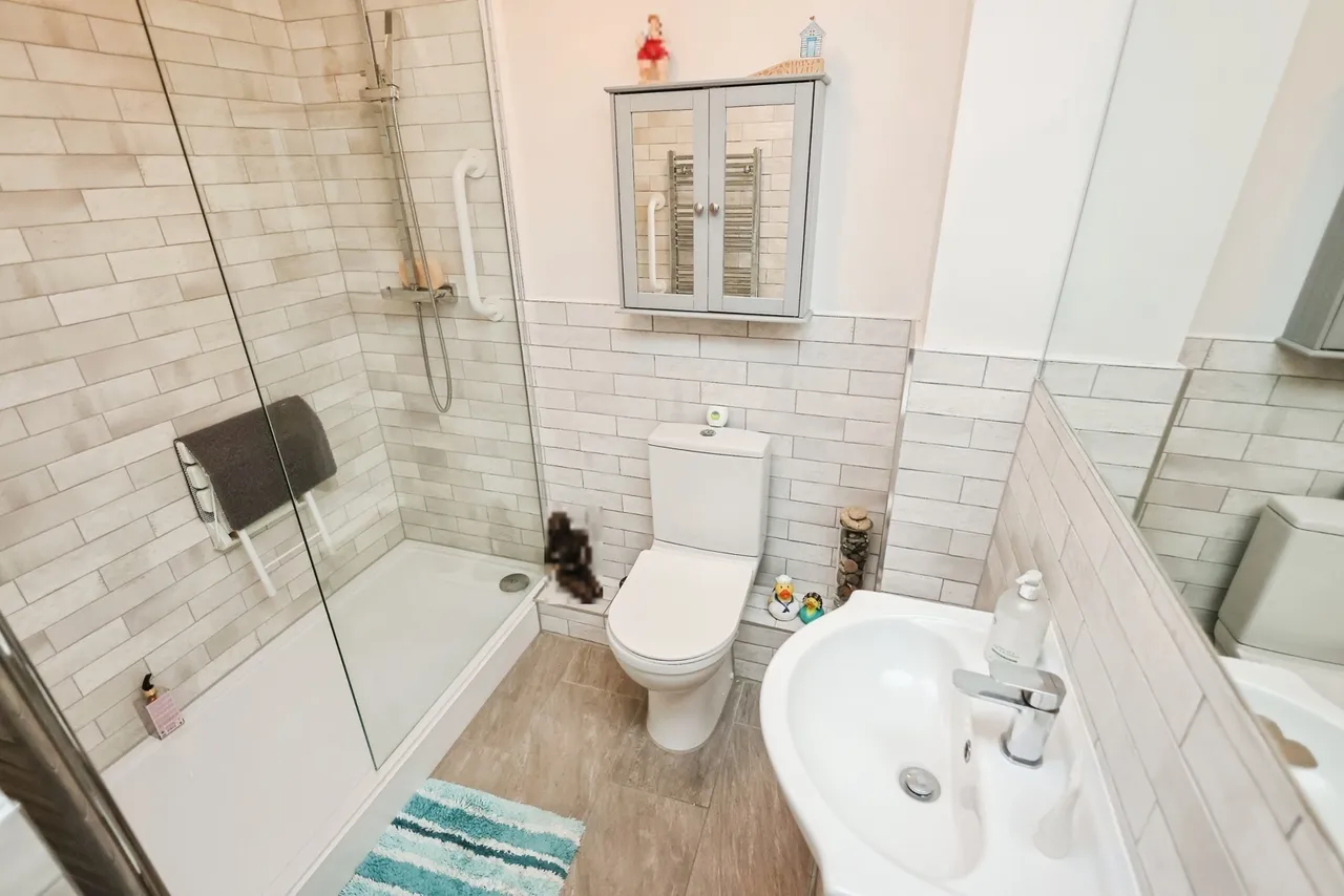Henwick Road, Worcester, WR2, photo 15