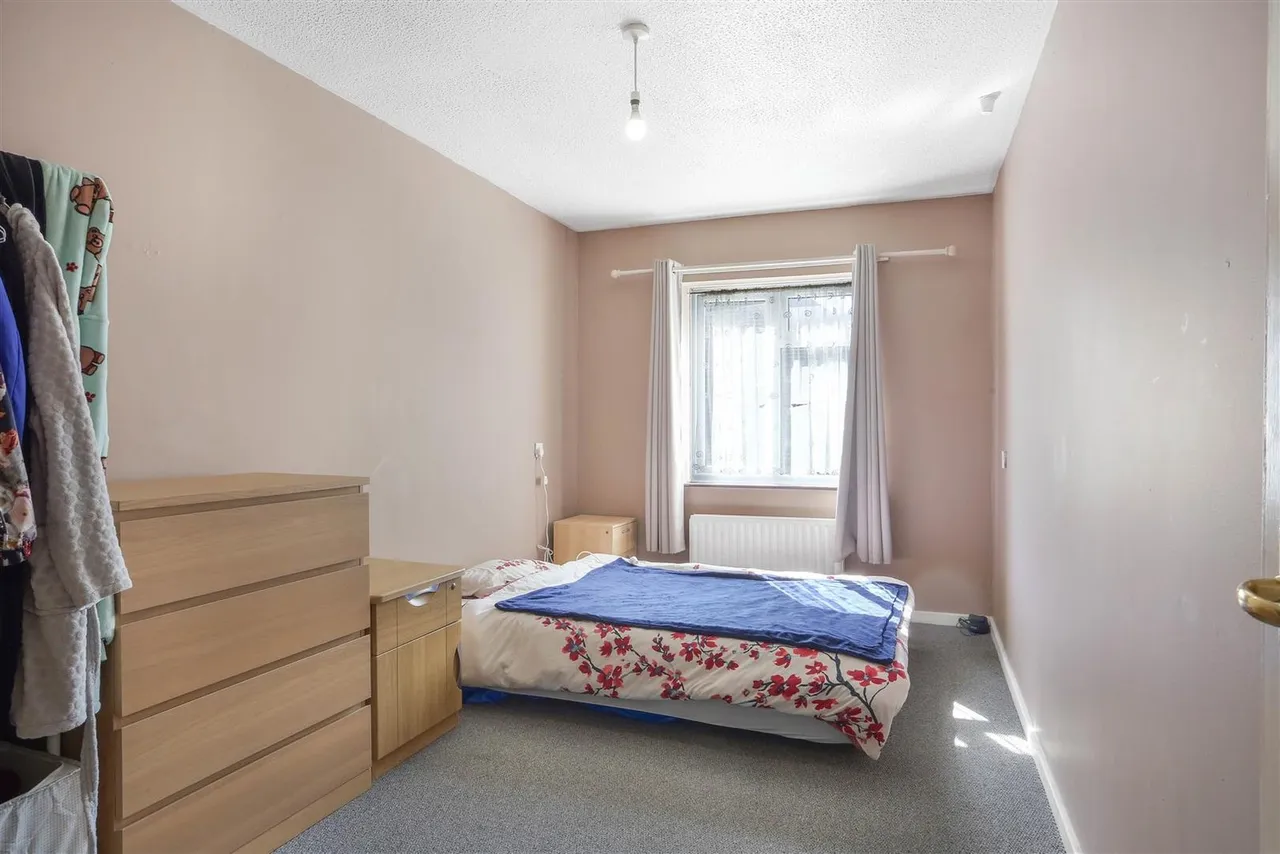 Christchurch Park, Sutton, SM2 5TN, photo 7