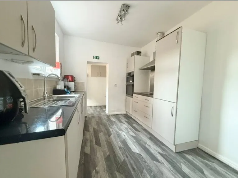 Walthall Street, CW2, photo 3