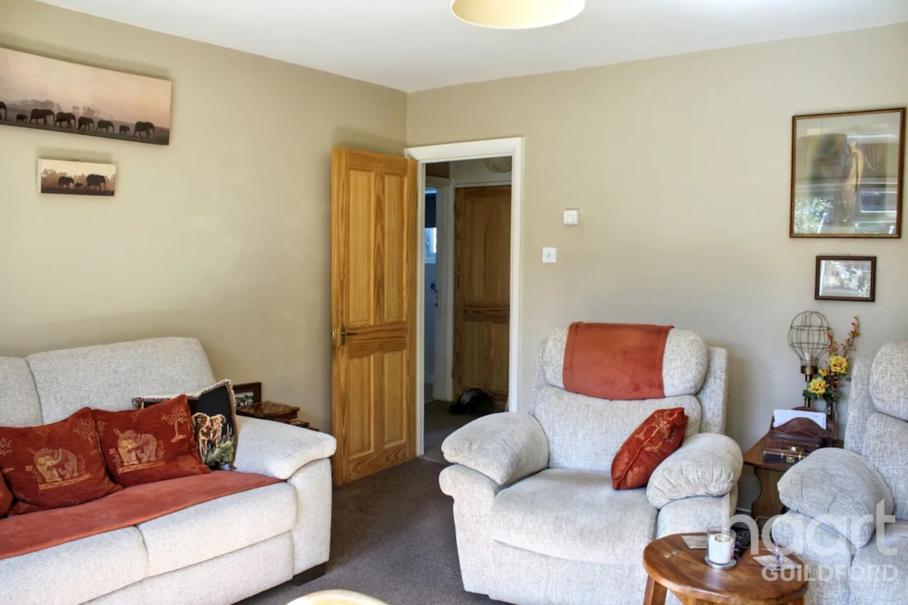 Powell Close, Guildford, GU2, photo 5