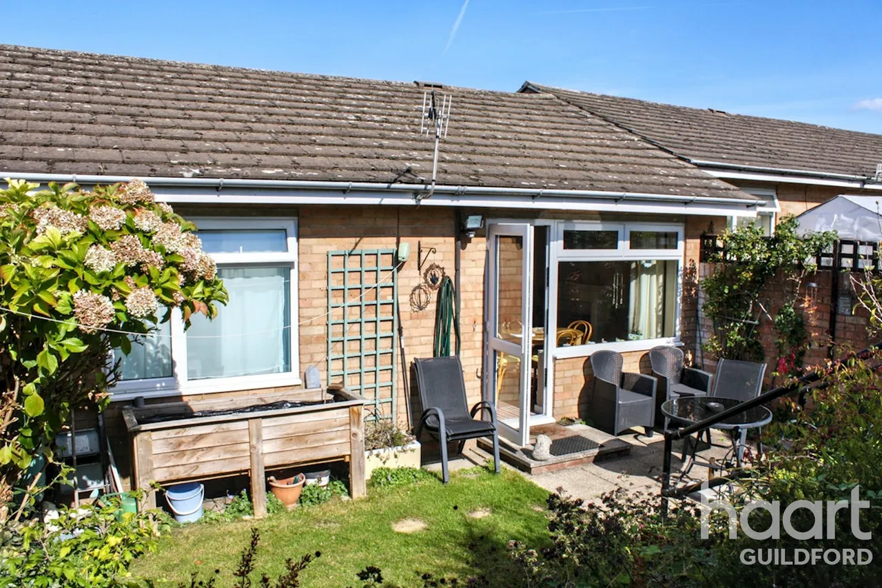 Powell Close, Guildford, GU2, photo 8