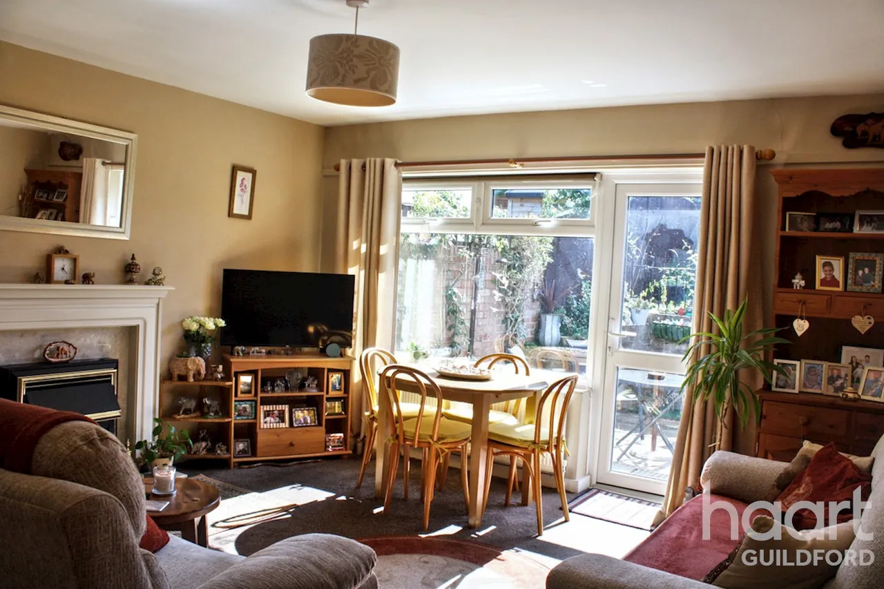 Powell Close, Guildford, GU2, photo 4