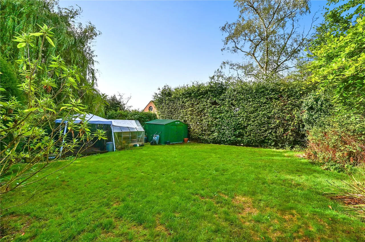 Chapel Drive, Beech Hill, Reading, Berkshire, RG7 2BH, photo 17