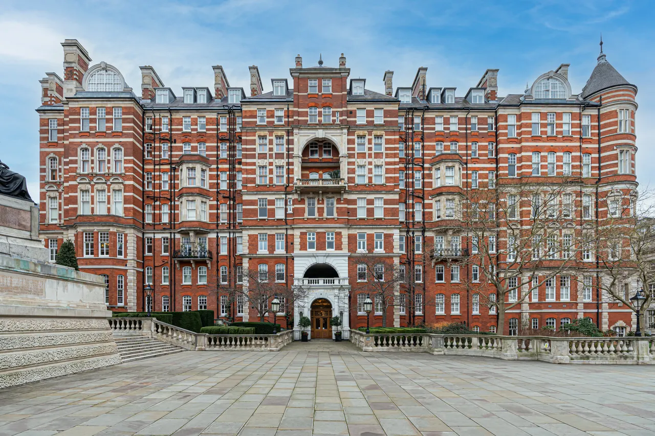 Prince Consort Road, South Kensington, London, photo 2