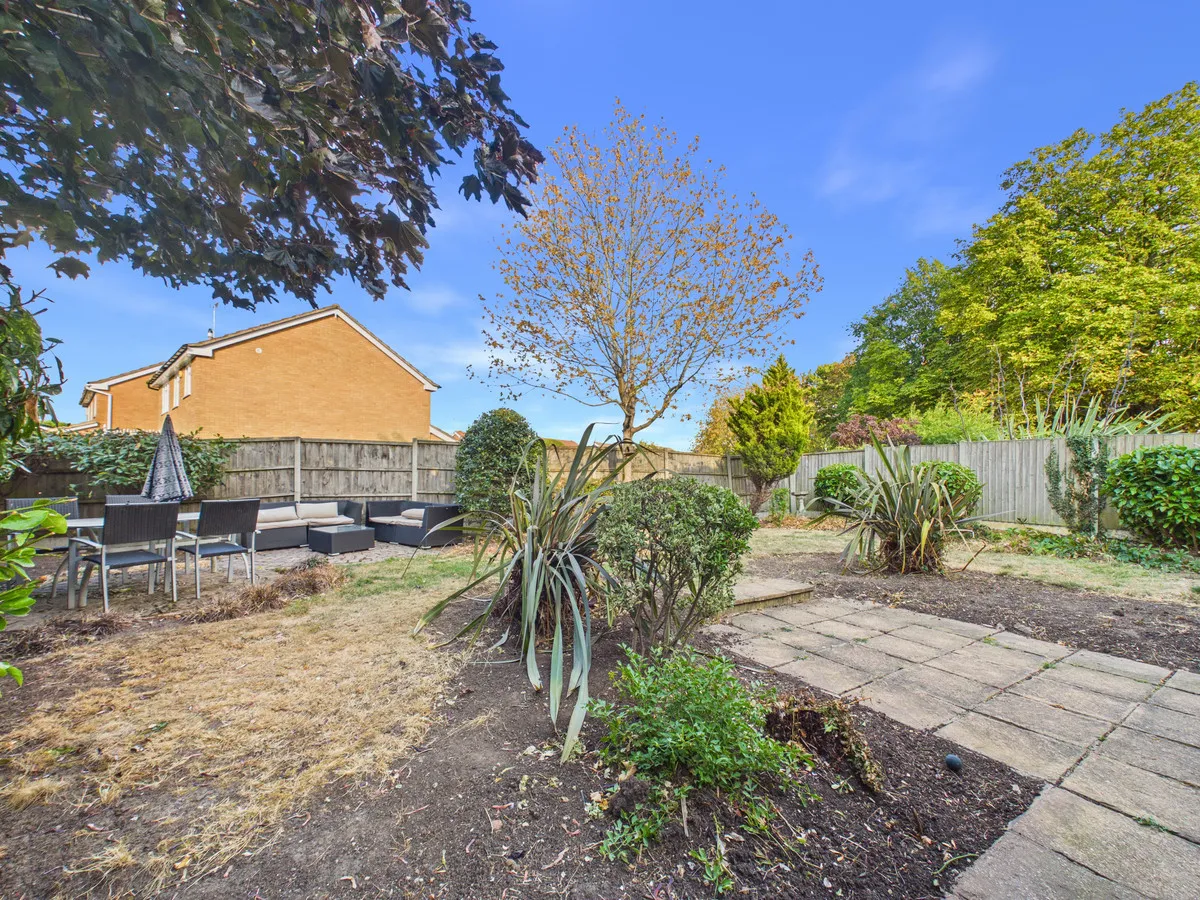 Falcon Close, Leicester, LE3, photo 13