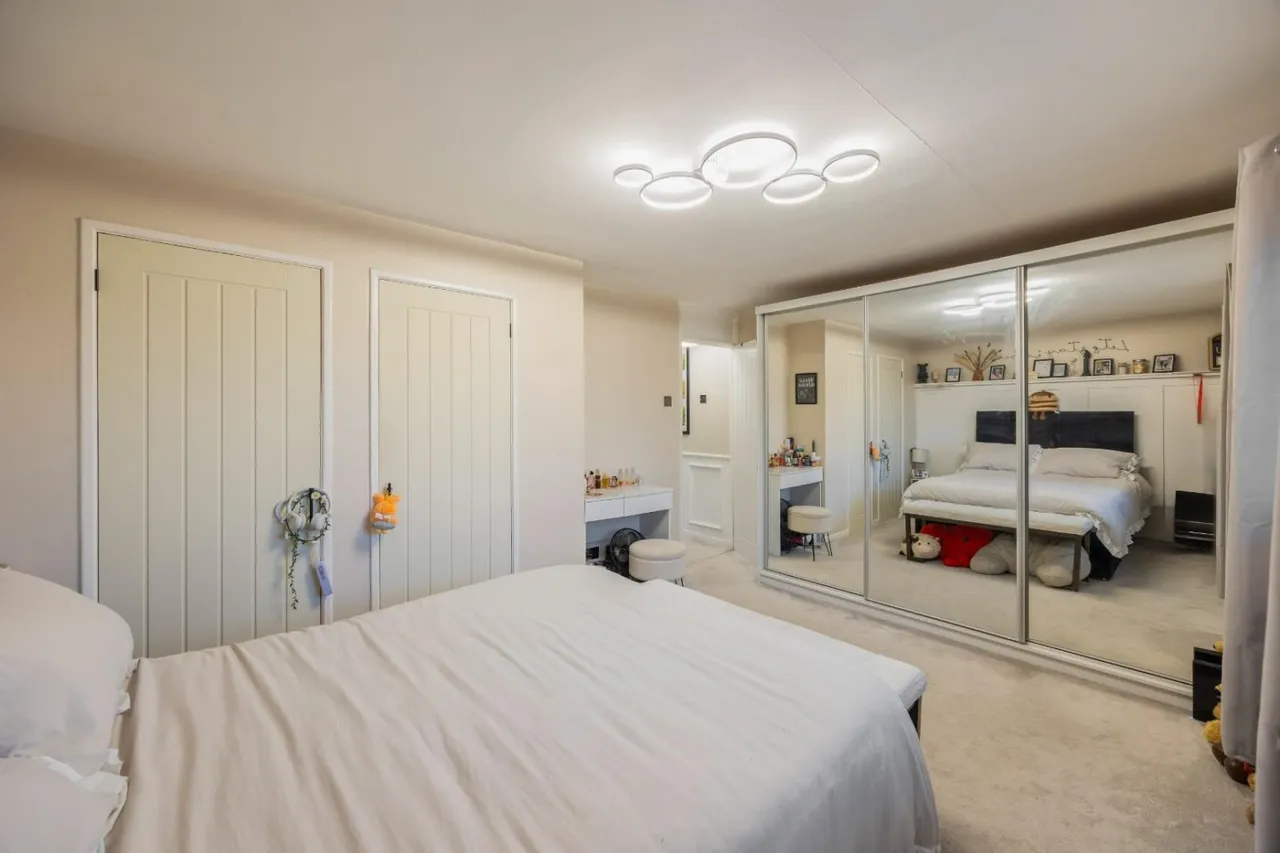 Bishport Avenue, Bristol, BS13, photo 13
