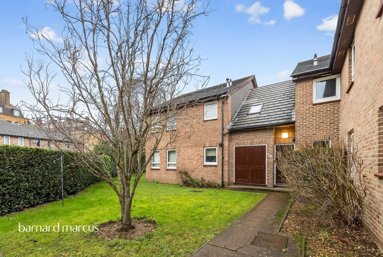 Westcott Road, London, photo 4