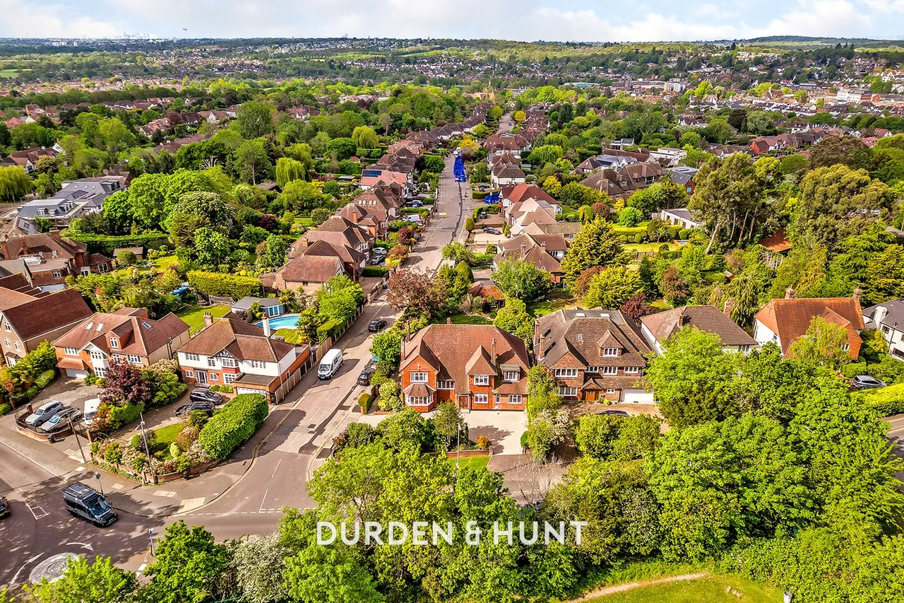 Traps Hill, Loughton, IG10, photo 50