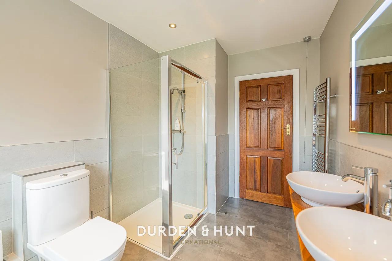 Traps Hill, Loughton, IG10, photo 34