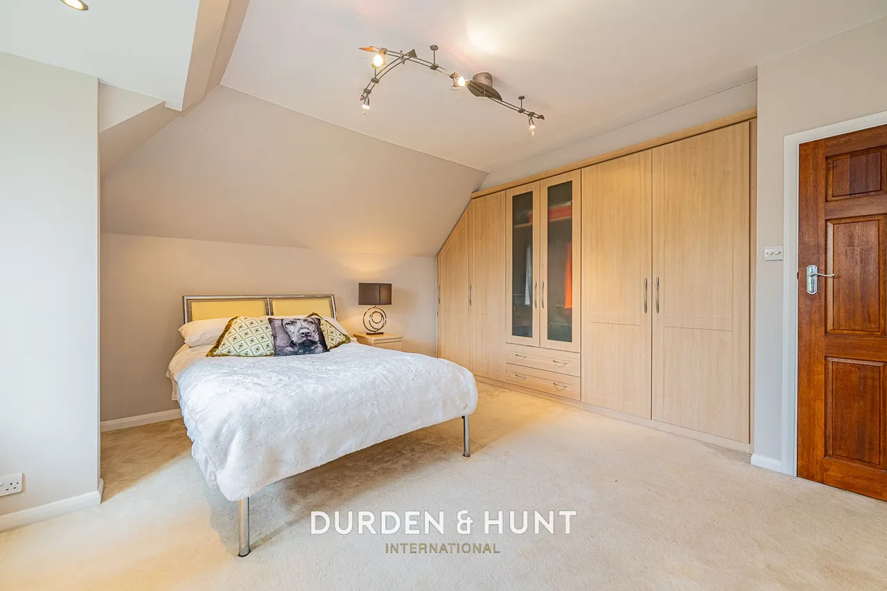 Traps Hill, Loughton, IG10, photo 39