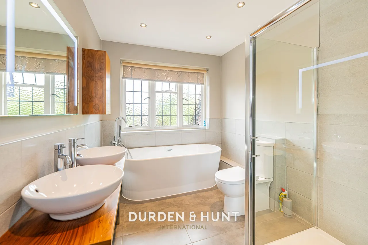 Traps Hill, Loughton, IG10, photo 33