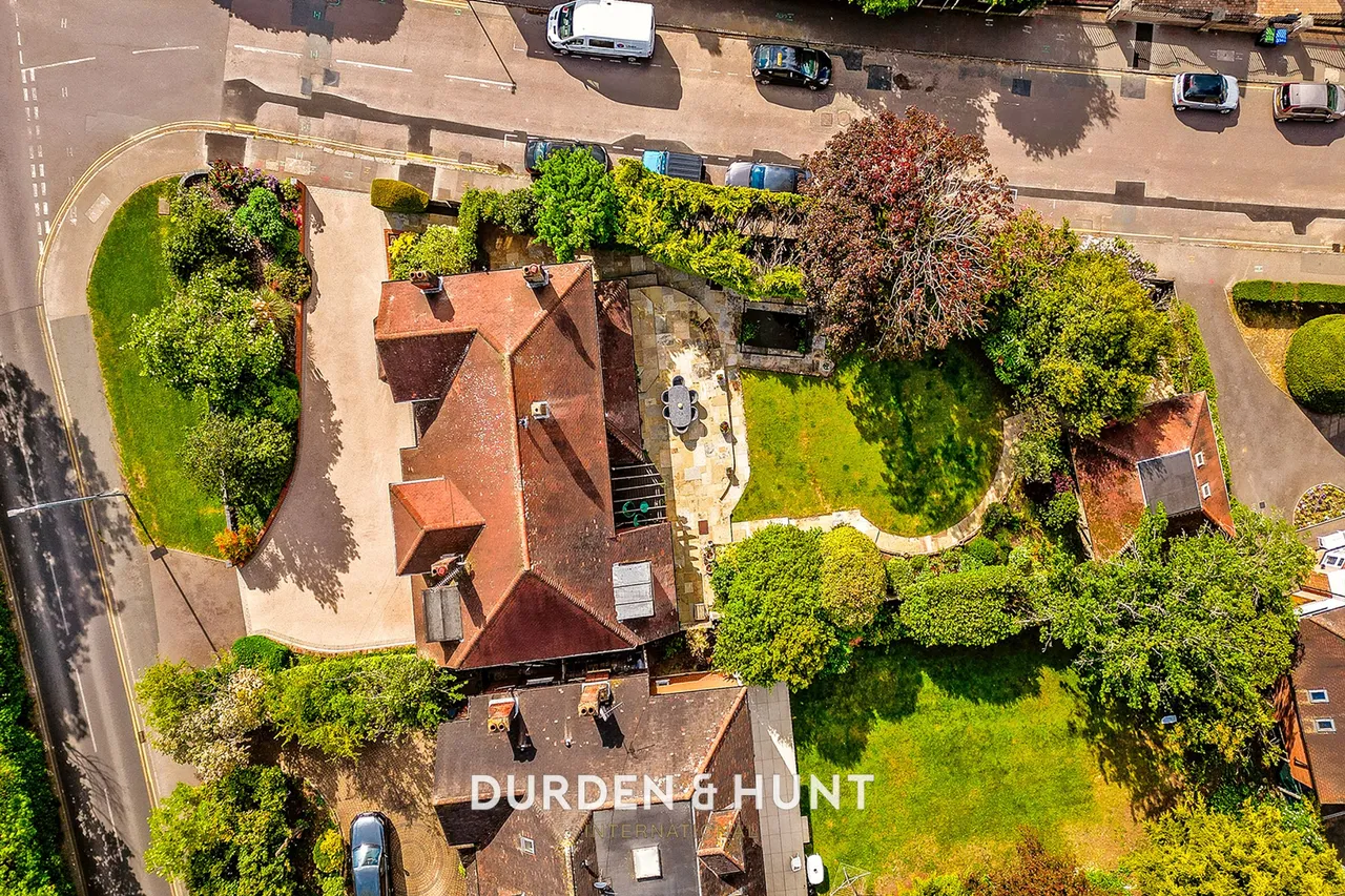 Traps Hill, Loughton, IG10, photo 47