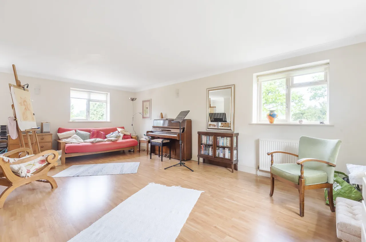 Gascoigne Lane, Ropley, SO24, photo 6