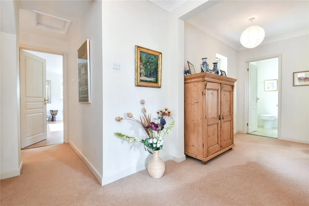Gascoigne Lane, Ropley, SO24, photo 8