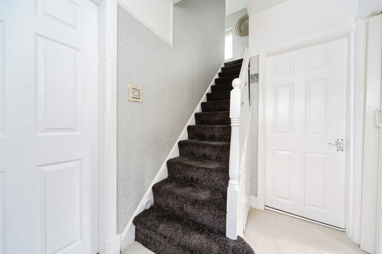 Ferns Road, Bebington, CH63, photo 5