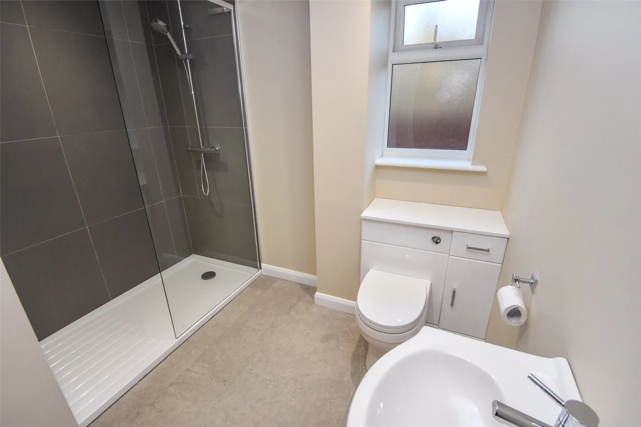 Church End, Sherfield-on-Loddon, Hook, Hampshire, RG27 0JB, photo 3