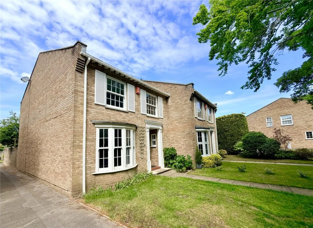 4 bed house for sale, Pennington, Lymington