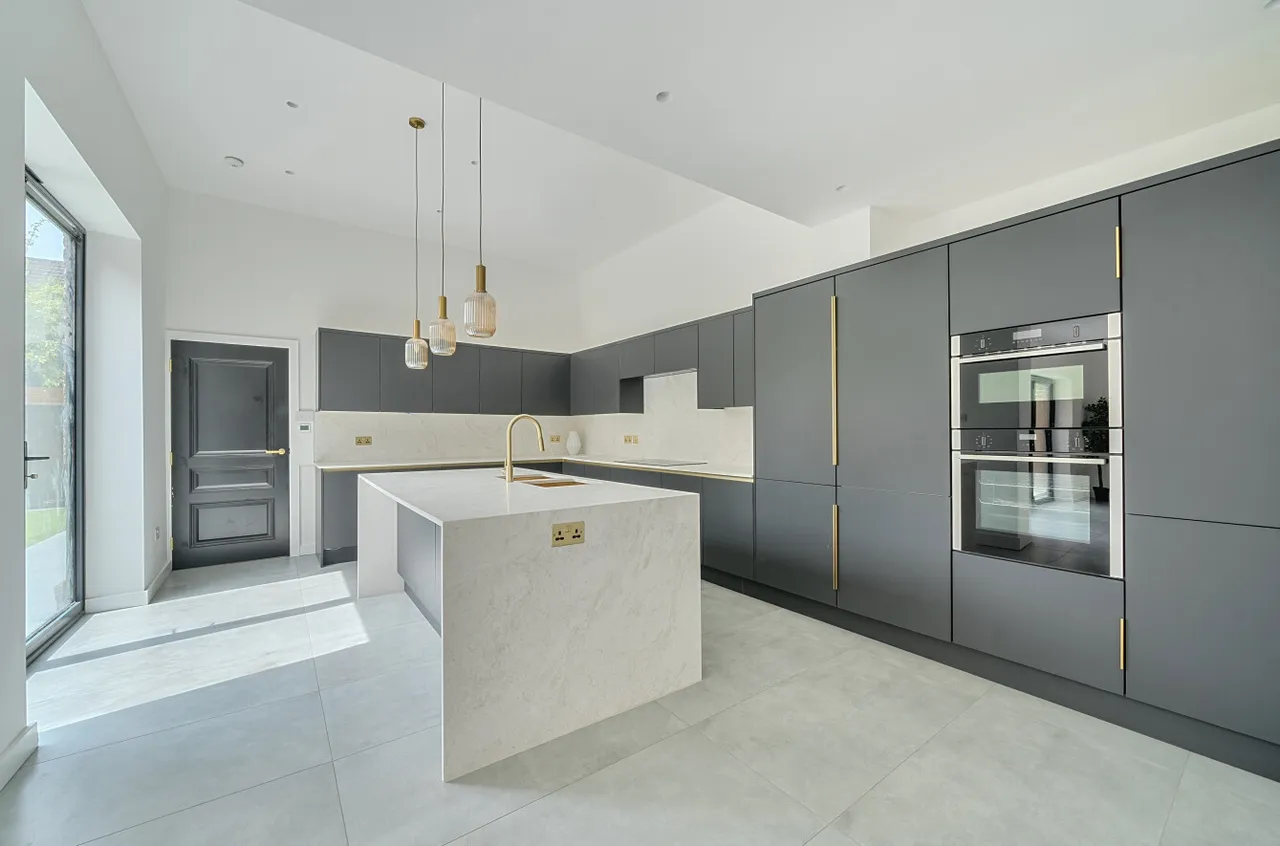 Puller Road, Barnet, EN5 4HB, photo 2