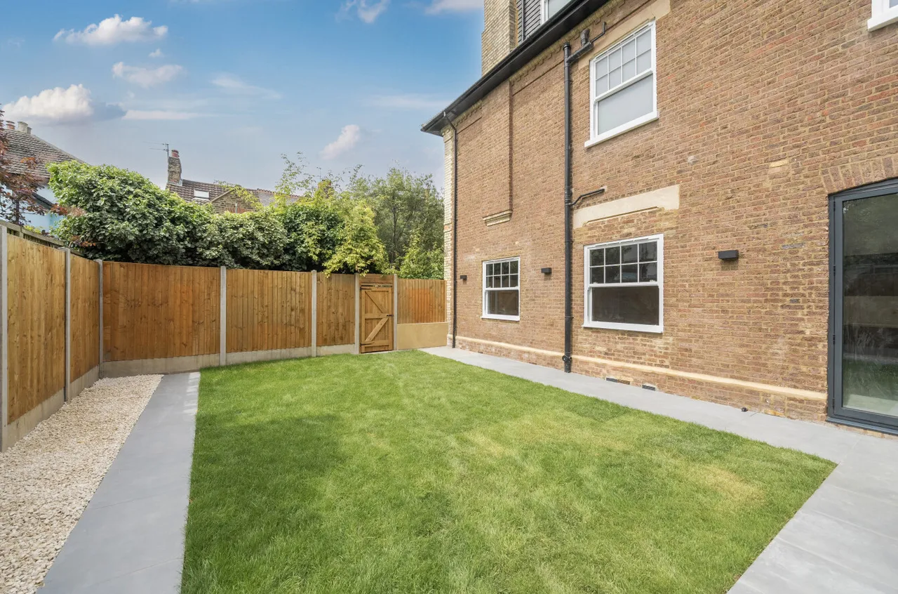 Puller Road, Barnet, EN5 4HB, photo 21