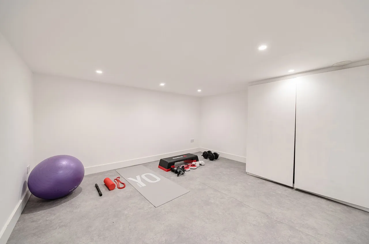 Puller Road, Barnet, EN5 4HB, photo 18