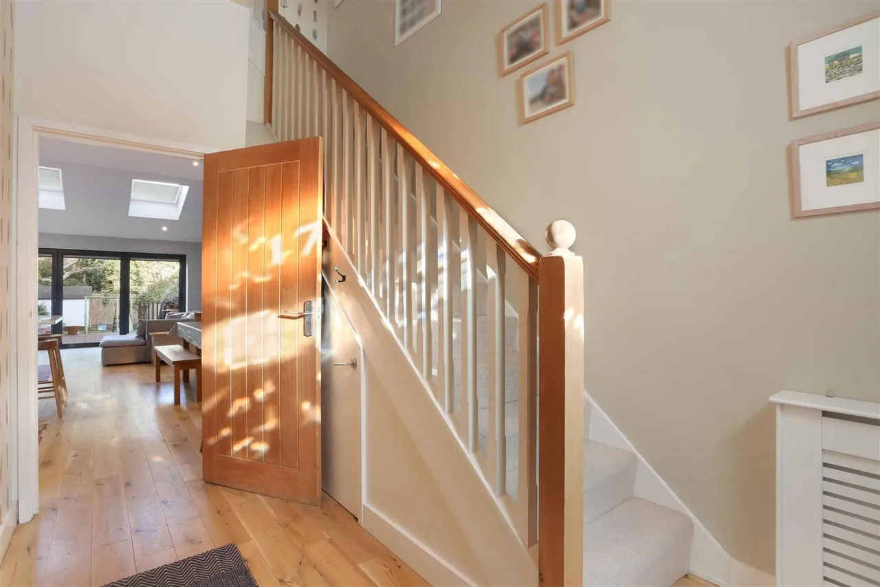 Cavendish Road, South Sutton, SM2 5EY, photo 2