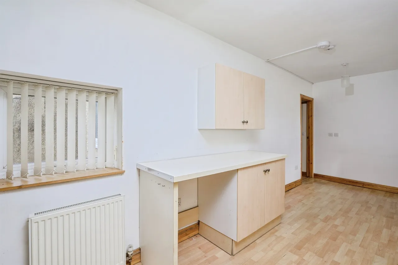Kiel Place Lane, Plymouth, PL3, photo 6