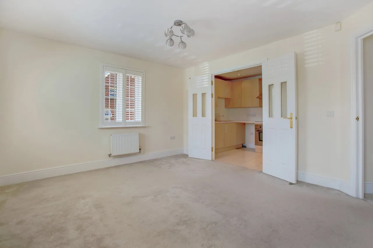 Cutlers Court, Radcliffe-on-Trent, NG12, photo 10