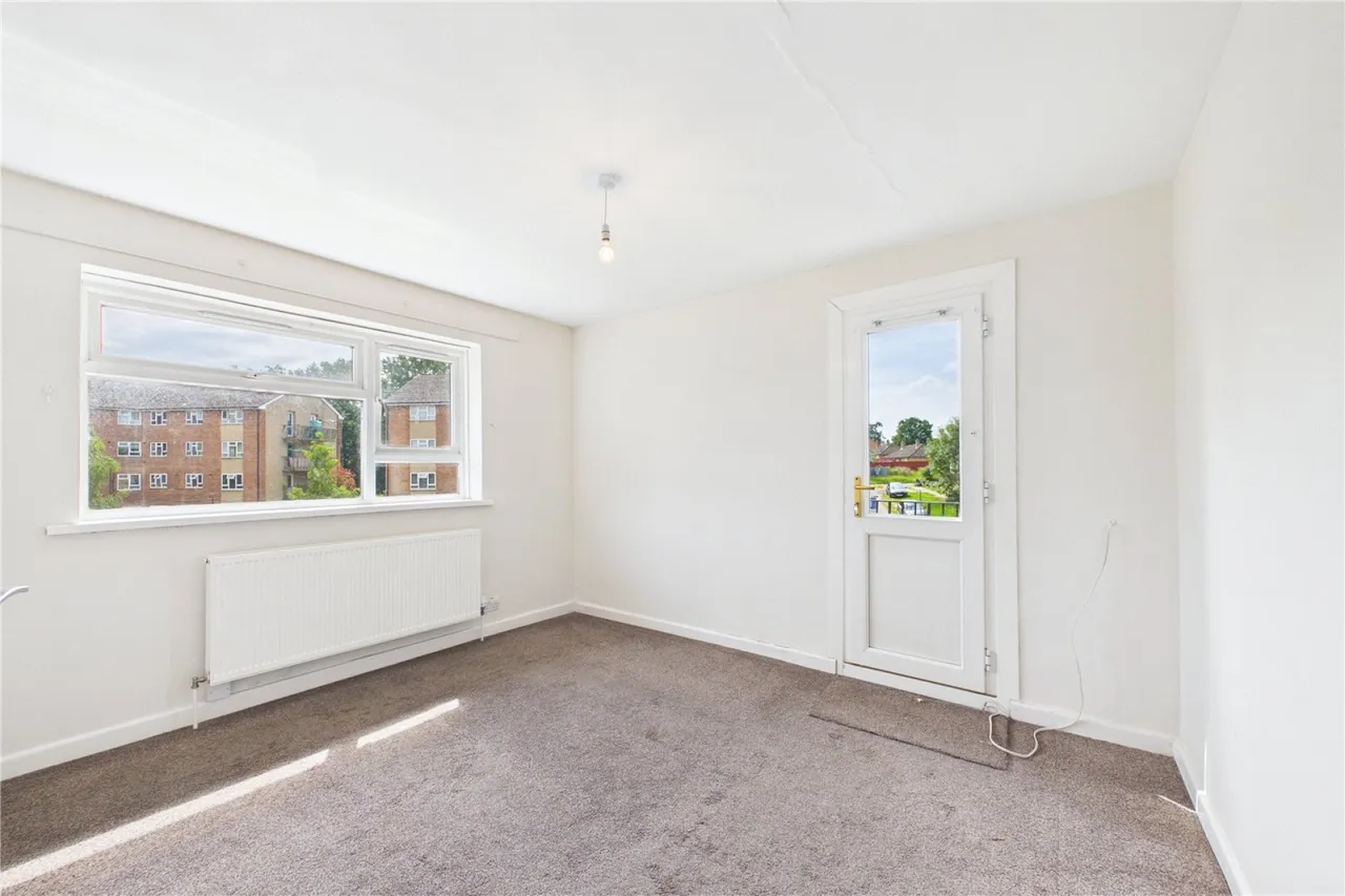 Hunters Hill, Burghfield Common, RG7, photo 7