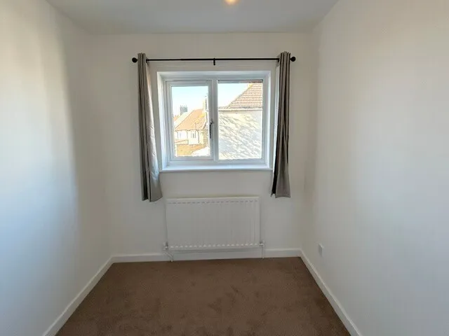 Page Close, Dagenham, RM9, photo 10