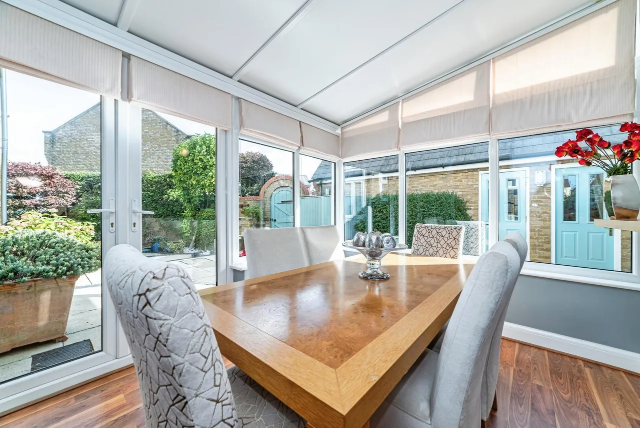 Hambledon Way, Sherfield on Loddon, RG27, photo 3