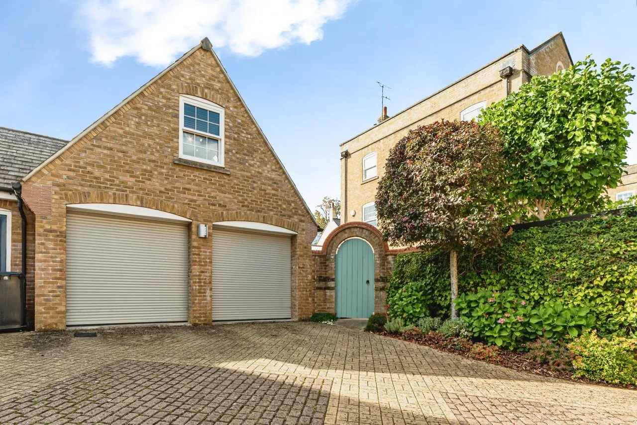 Hambledon Way, Sherfield on Loddon, RG27, photo 33