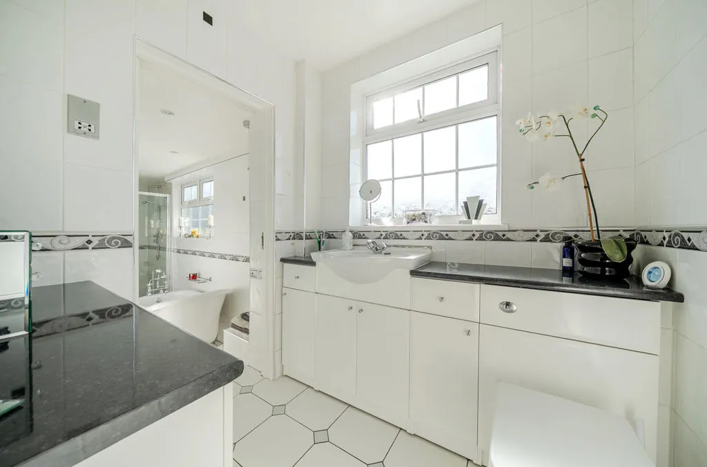 Sparrows Lane, New Eltham, SE9, photo 12