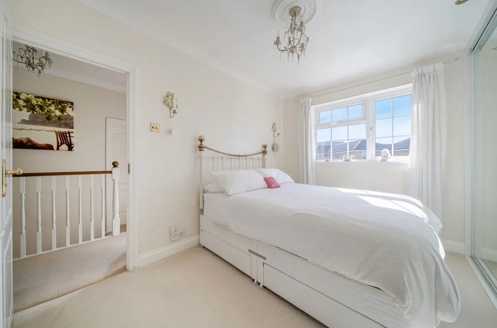 Sparrows Lane, New Eltham, SE9, photo 6