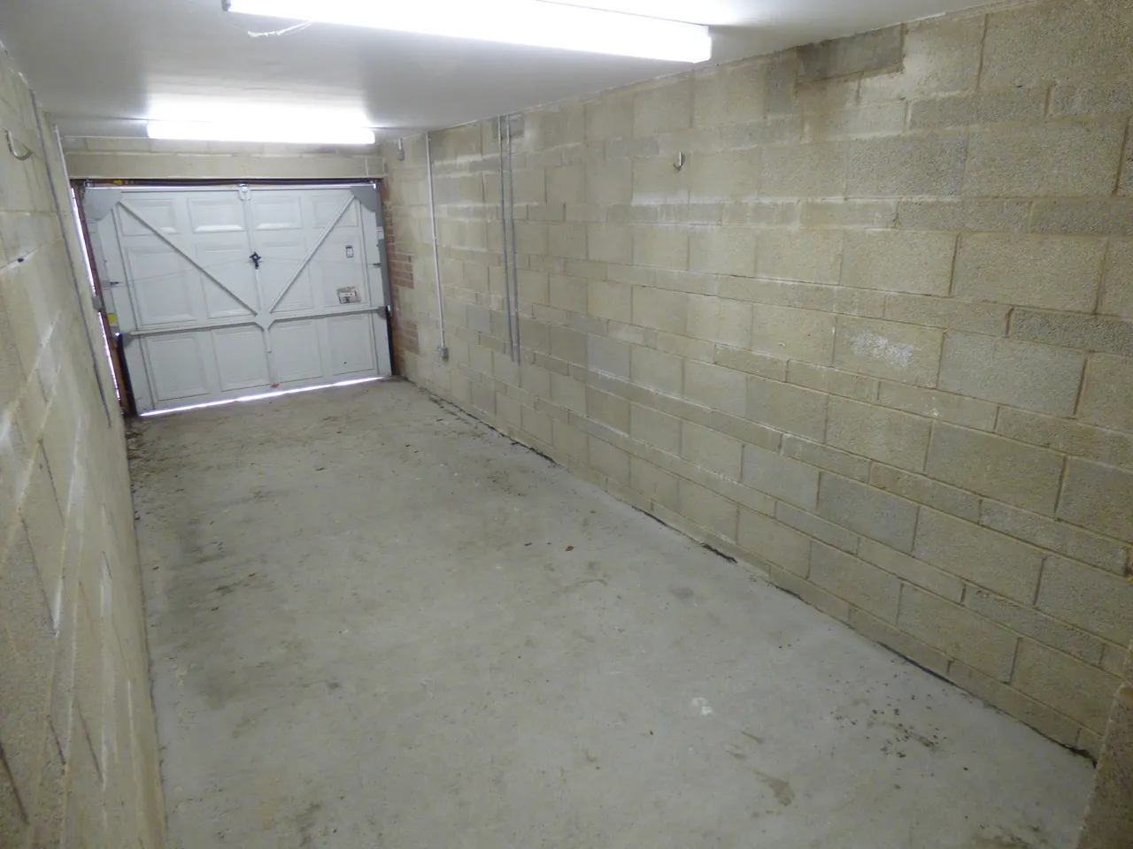 Buxton Road West, Disley, SK12, photo 10