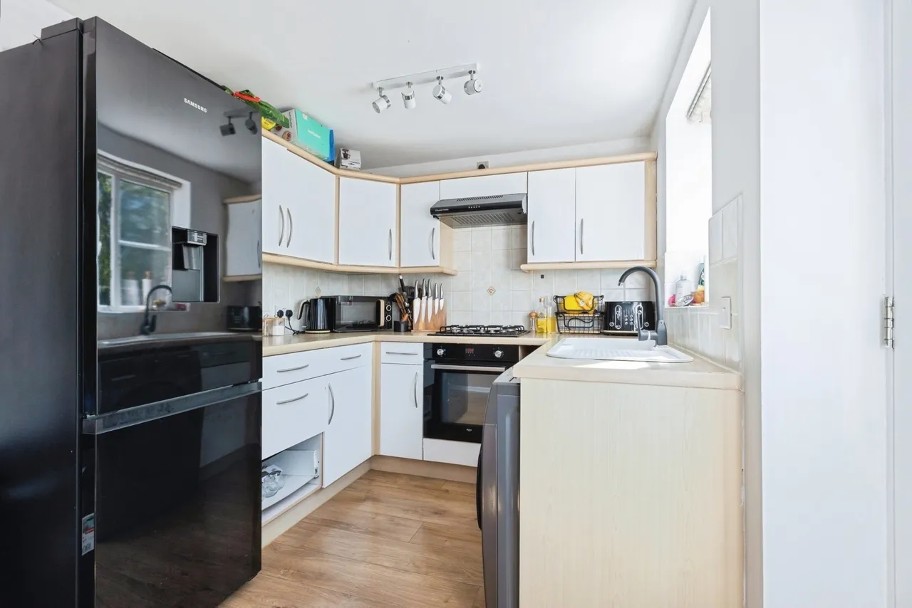 Coltsfoot Road, Hamilton, LE5, photo 9