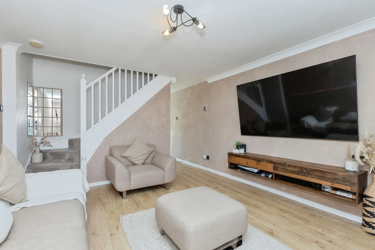 Coltsfoot Road, Hamilton, LE5, photo 20