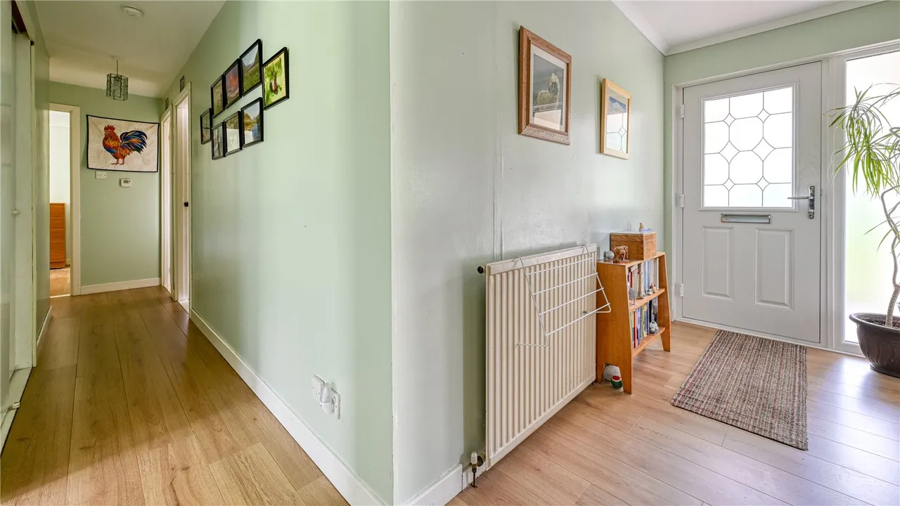 White Falls, Camusluinie, Kyle, Highland, IV40 8EA, photo 9