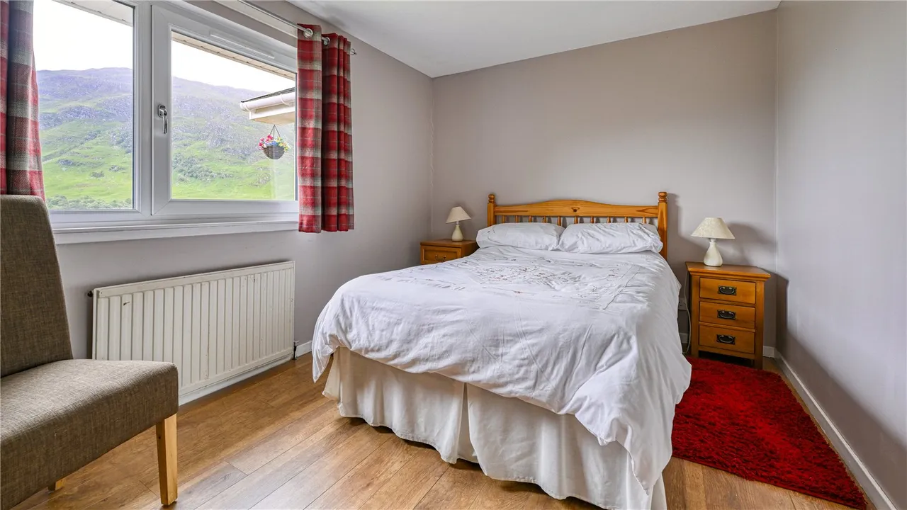 White Falls, Camusluinie, Kyle, Highland, IV40 8EA, photo 10