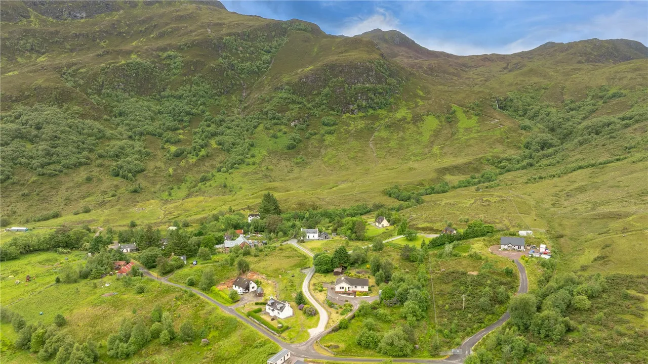 White Falls, Camusluinie, Kyle, Highland, IV40 8EA, photo 26