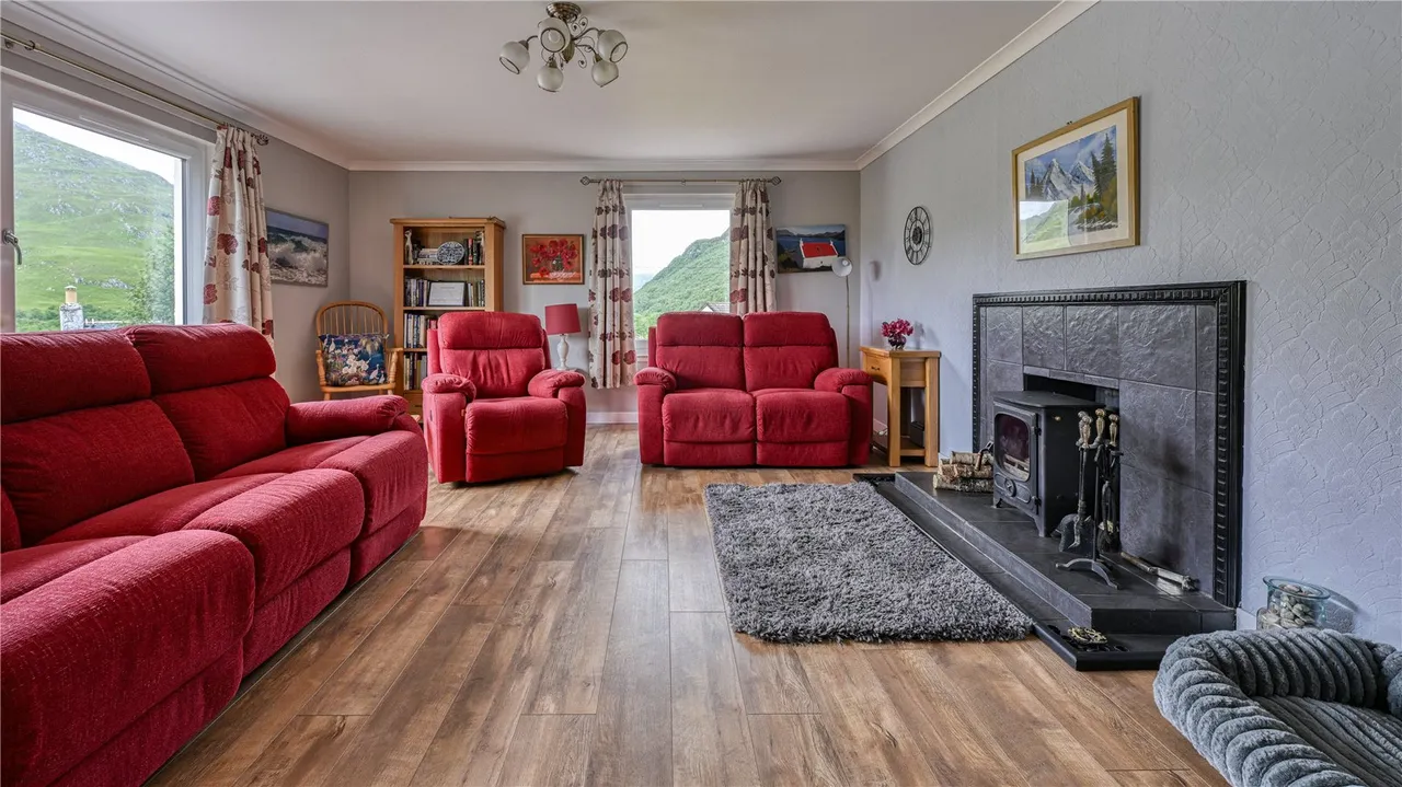 White Falls, Camusluinie, Kyle, Highland, IV40 8EA, photo 3