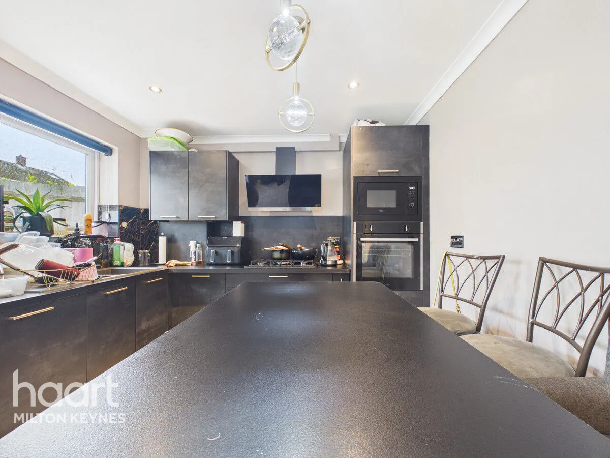 Calluna Drive, Milton Keynes, MK3, photo 4