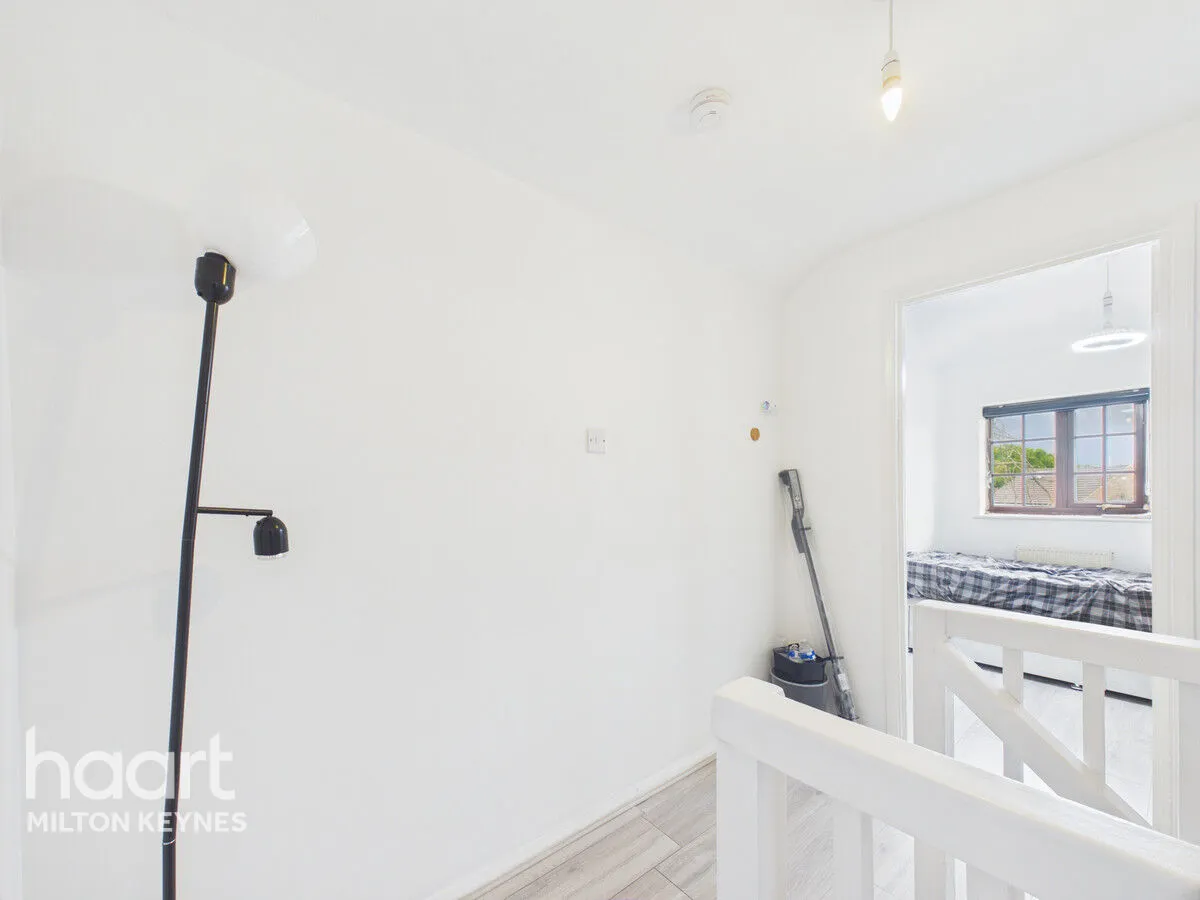 Calluna Drive, Milton Keynes, MK3, photo 7